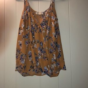 Women’s Flowy Floral Top
